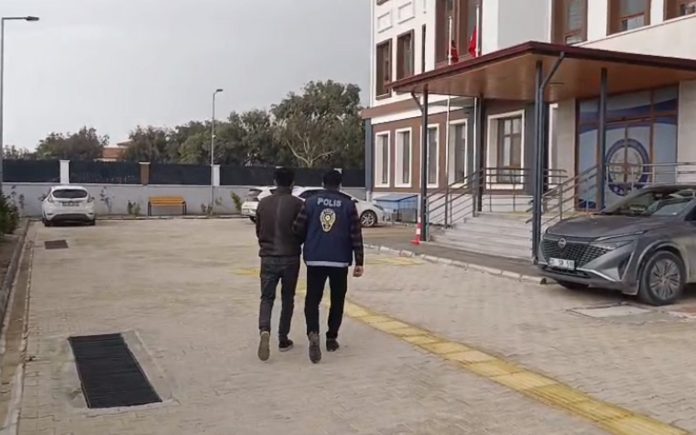 SAMANDAĞ'DA HAPİS CEZASIYLA ARANAN 2 KİŞİ YAKALANDI