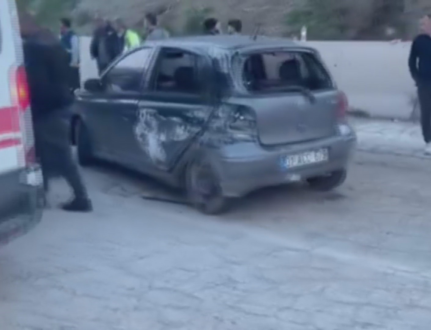 Motosiklet sürücüsü hayatını kaybetti.