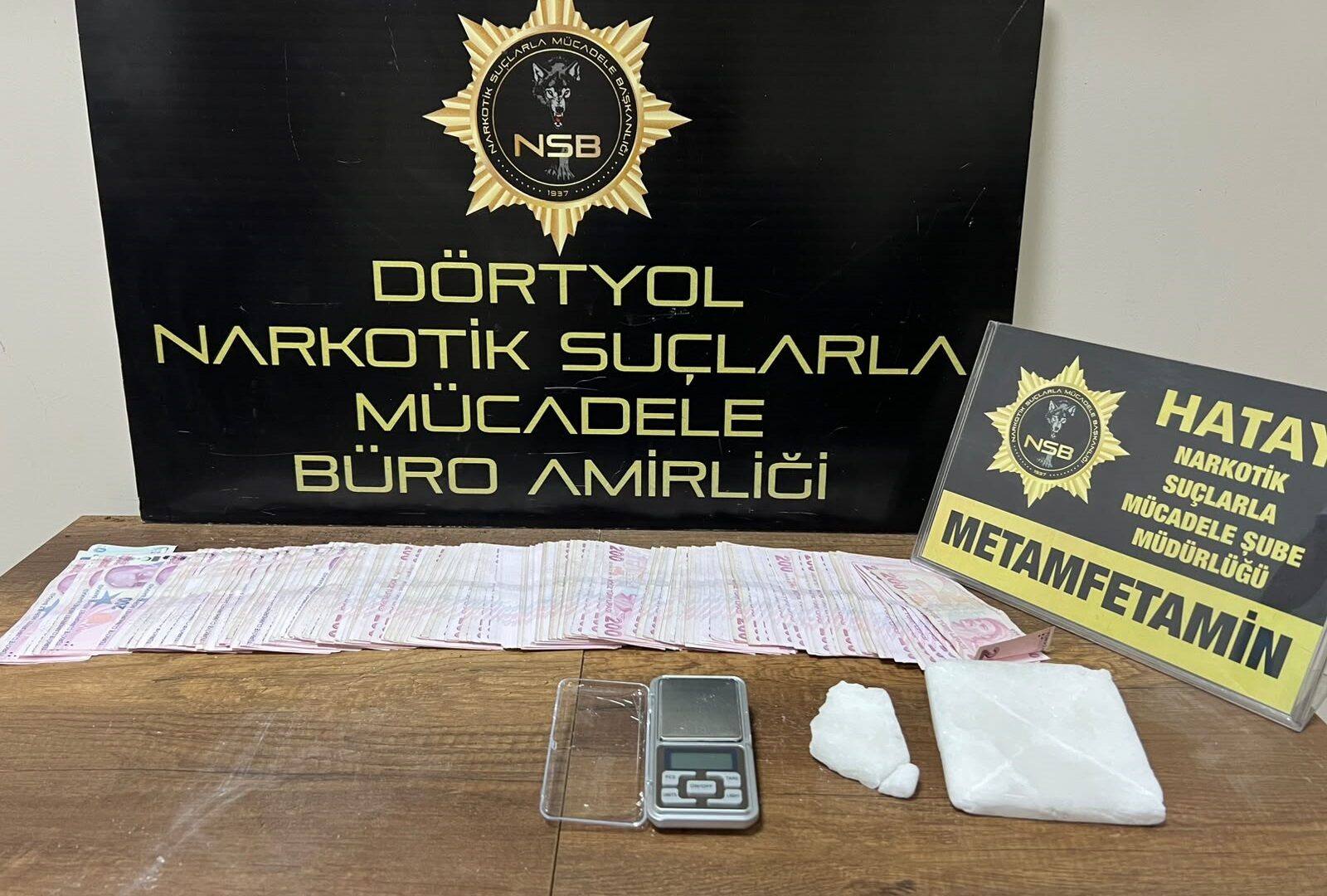 Erzin’de Uyuşturucu Operasyonu Yapıldı