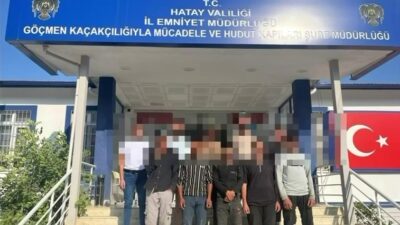 BAGAJINA 3 KİŞİ BİNDİRDİĞİ OTOMOBİLE 9 GÖÇMEN SIĞDIRAN İNSAN TACİRİNE 102 BİN TL CEZA