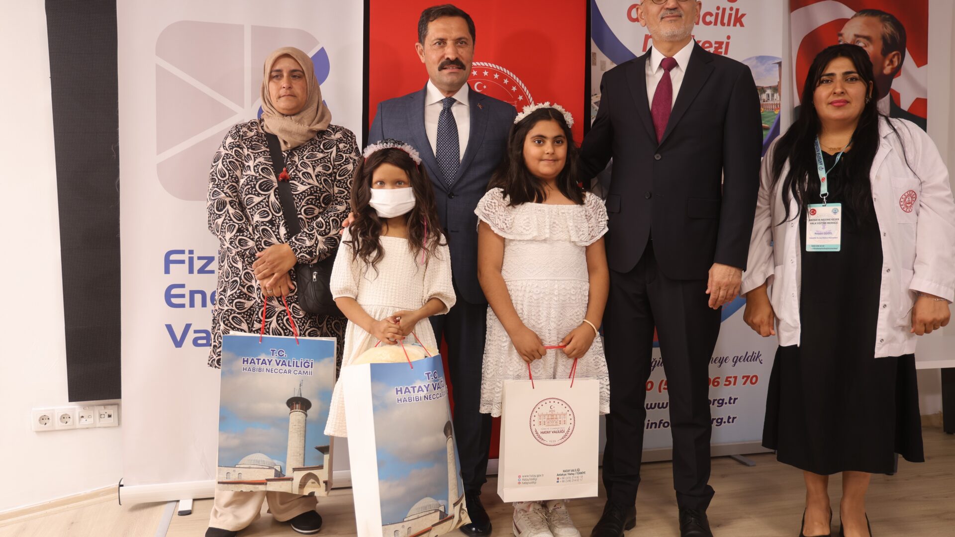 Saç Bağışı Hülya’nın Yüzünü Güldürdü