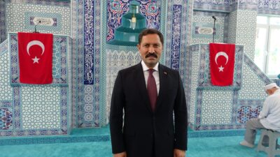 DEPREMİN ARDINDAN İNŞA EDİLEN 131. CAMİ DUALARLA İBADETE AÇILDI