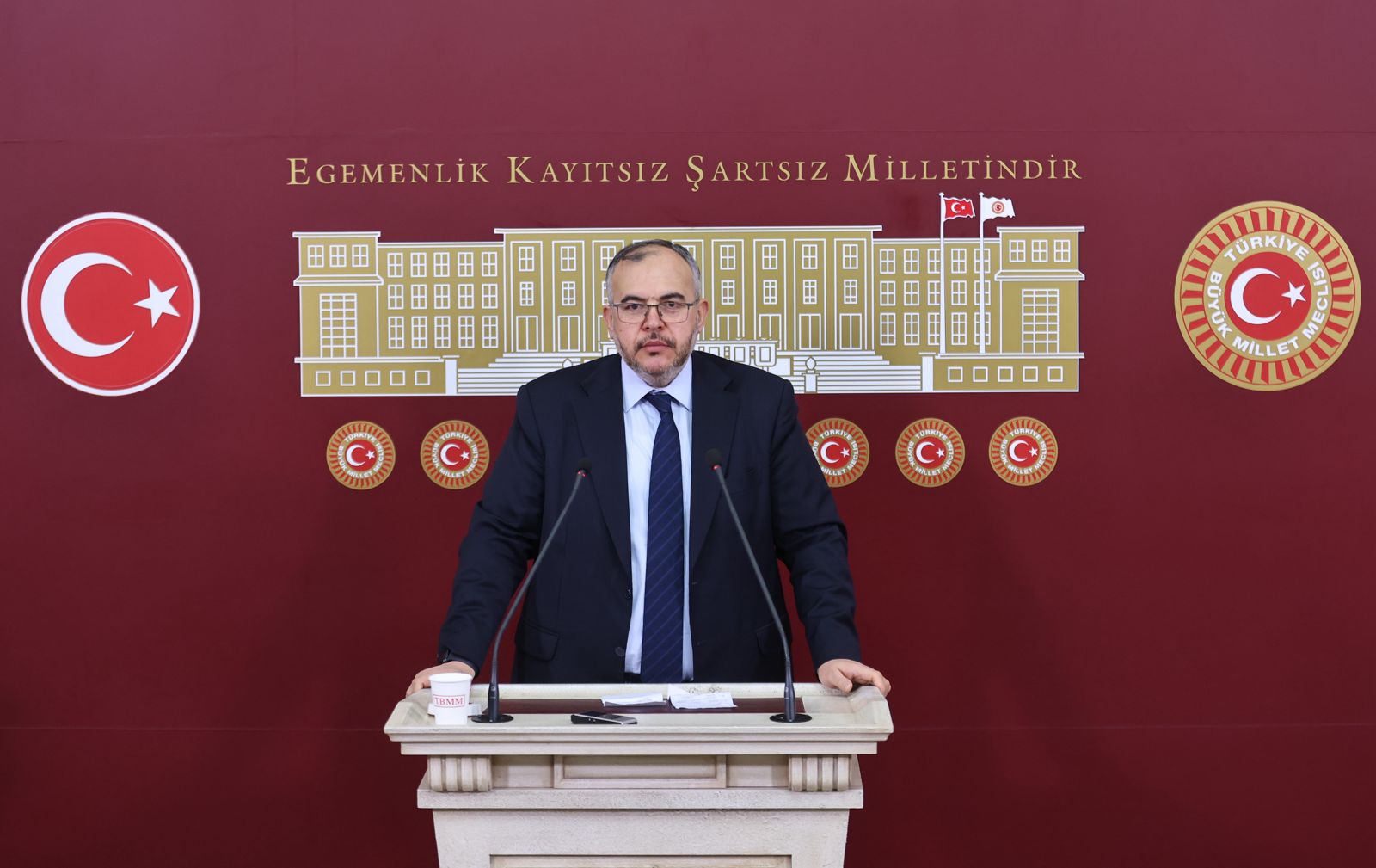 Hatay Beklemeyi Değil, Çözümü Hak Ediyor”