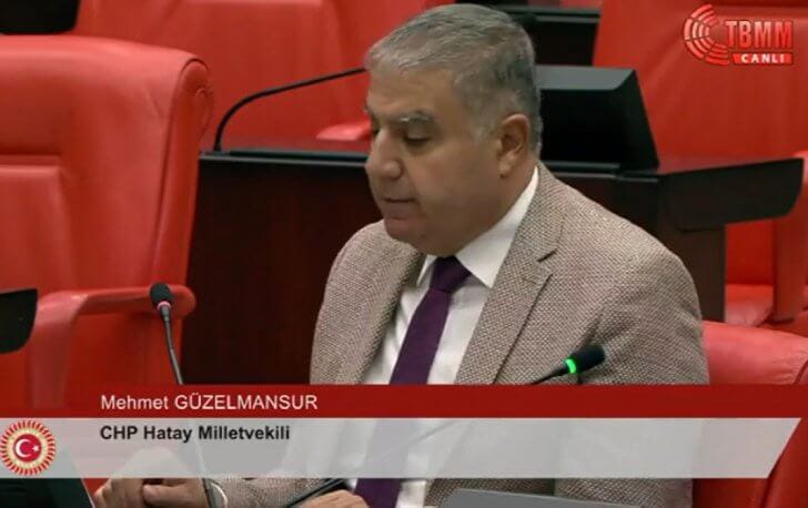 Hataylılar Söz Değil Hizmet İstiyor
