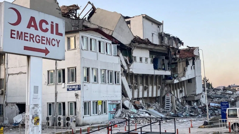 Yıkılan hastane için çelişkili raporlar