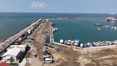 VALİ MASATLI, DÖRTYOL BALIKÇI BARINAĞI’NDAKİ ÇALIŞMALARI İNCELEDİ