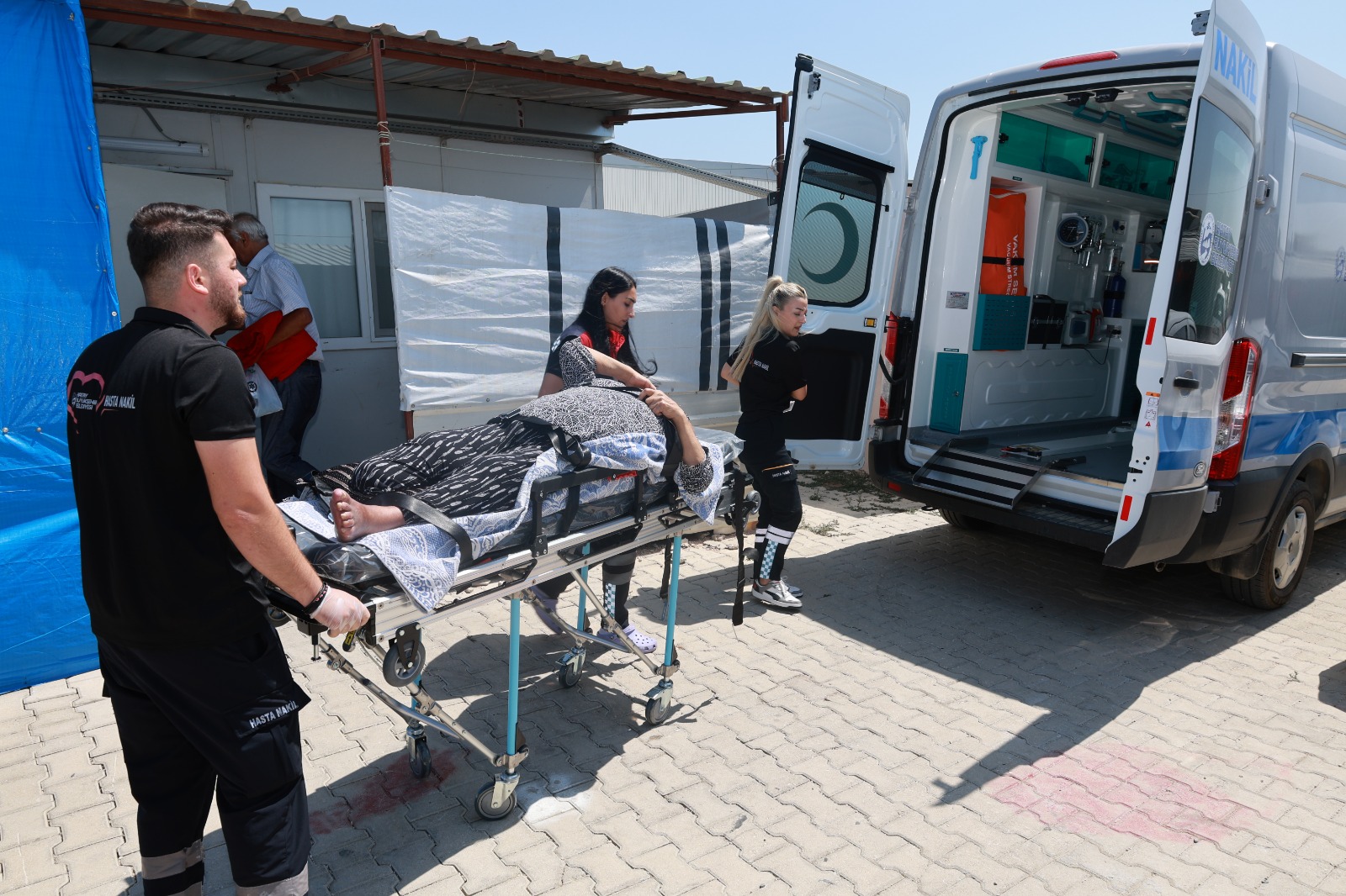 HBB Hasta nakil hizmetini sürdürüyor