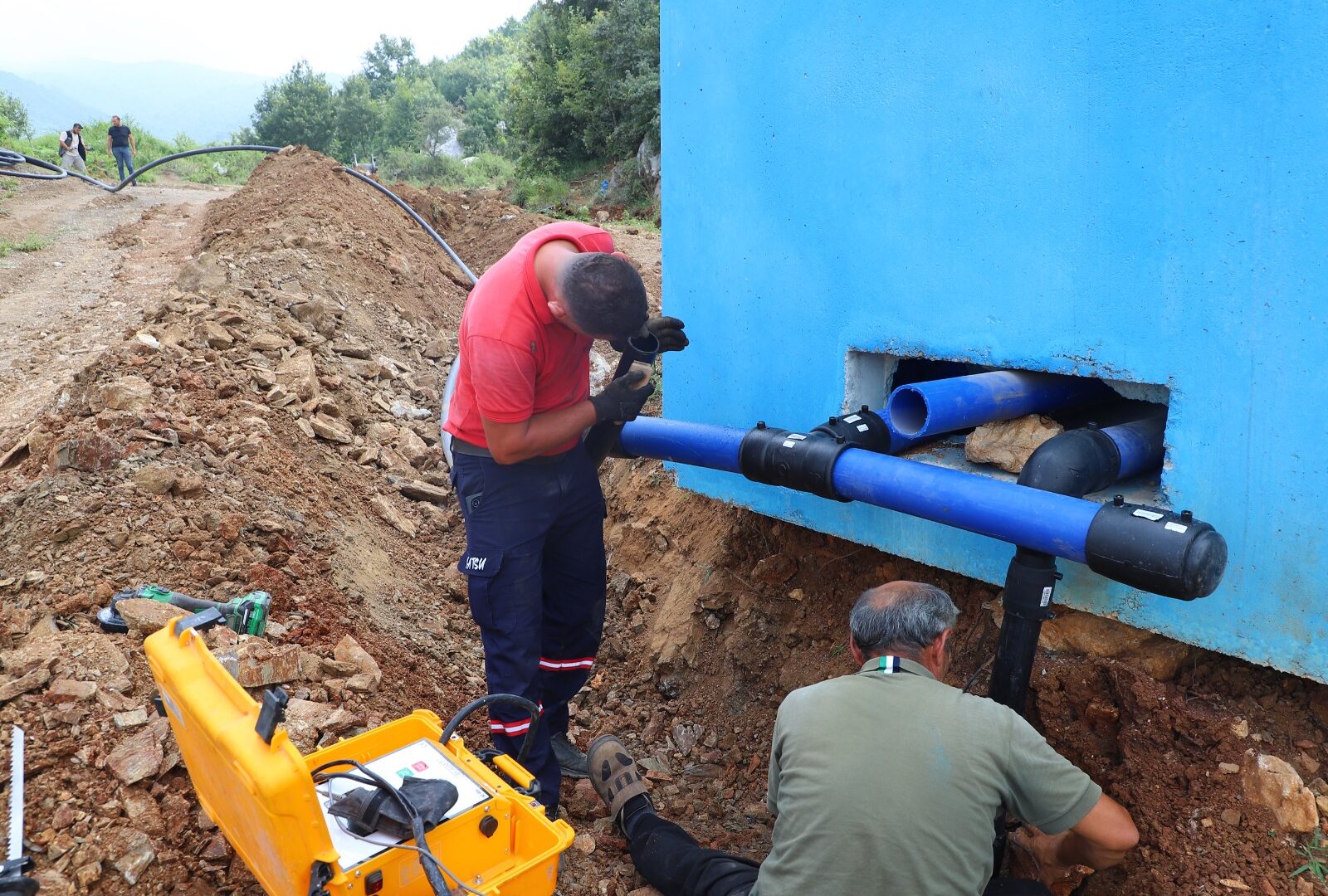 HBB Azganlık ta su sorununu giderdi