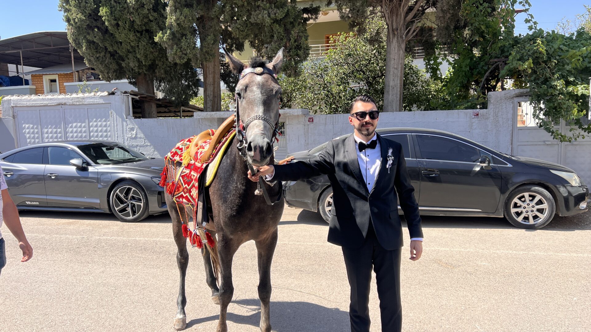  Atla gelin almak istedi, polise takıldı