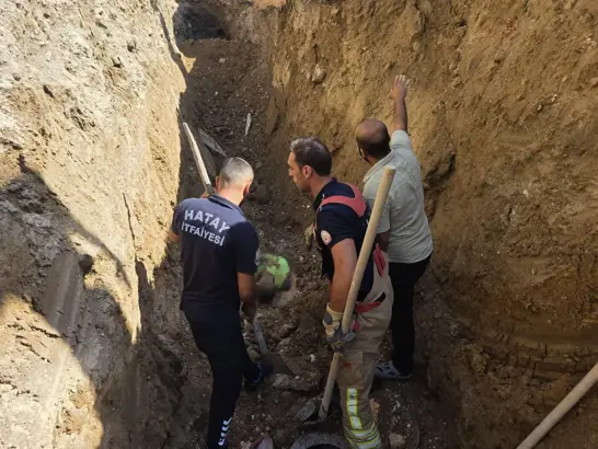Göçük altında kalan işçi öldü