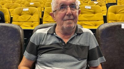 KANSER HASTASI ENGELLİ ADAMIN HAYALİNİ BİLE KURAMADIĞI EVİNE KAVUŞUNCA DÖKTÜĞÜ GÖZYAŞI DUYGULANDIRDI