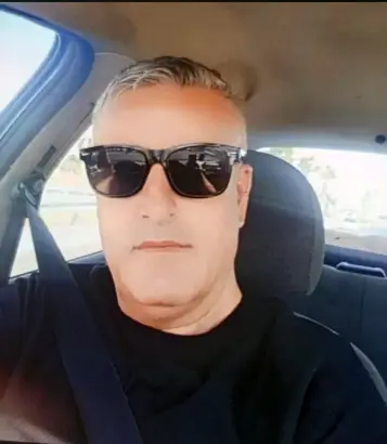 Tır lar arasında kalan şoför öldü