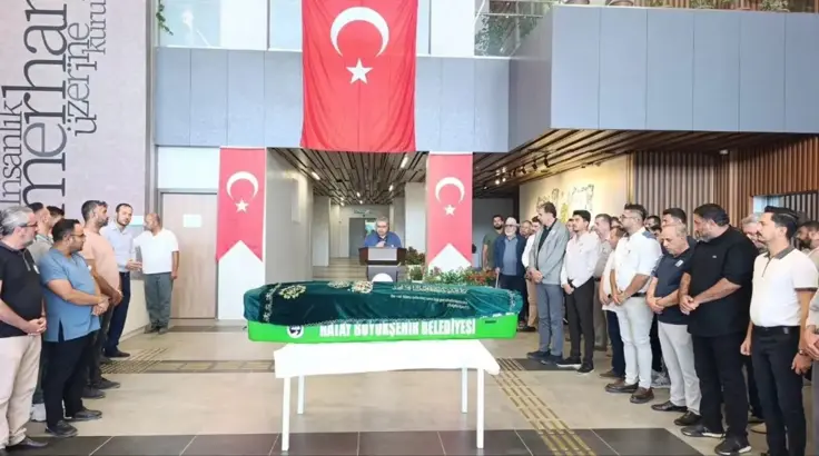 Dr.  Derin son yolculuğuna uğurlandı