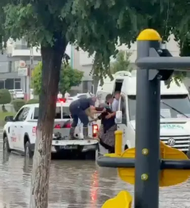 Dörtyol’da yollar göle döndü.