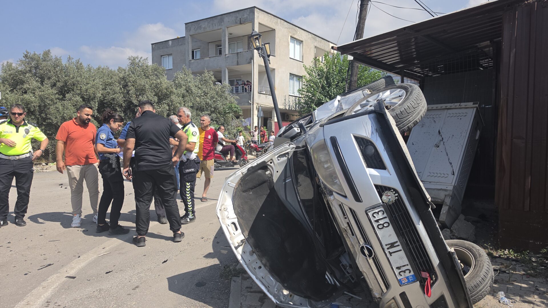 Vatandaşlar kaza kavşağına çözüm istedi