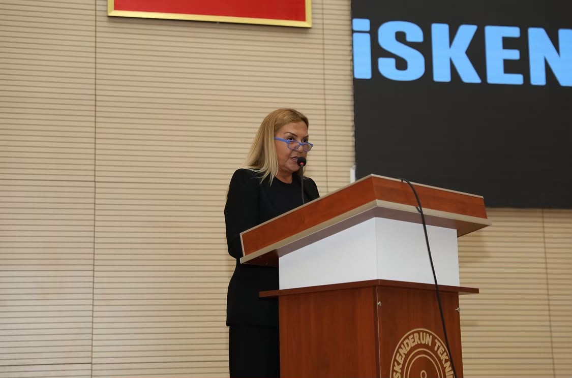 Yapay Zekâ ile Sanayide Dönüşüm”paneli