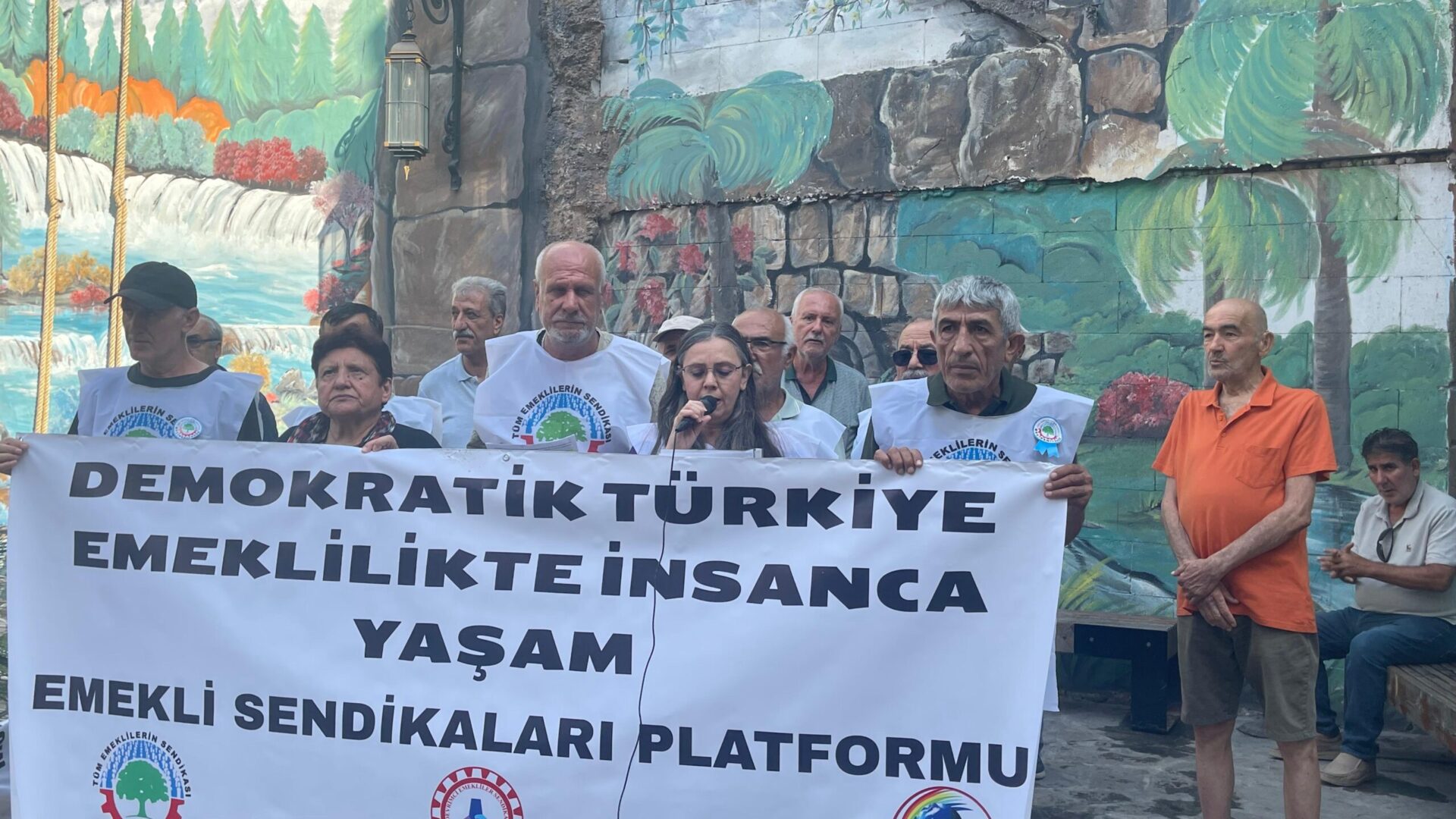 Bizi yok sayanı bizde yok sayarız.
