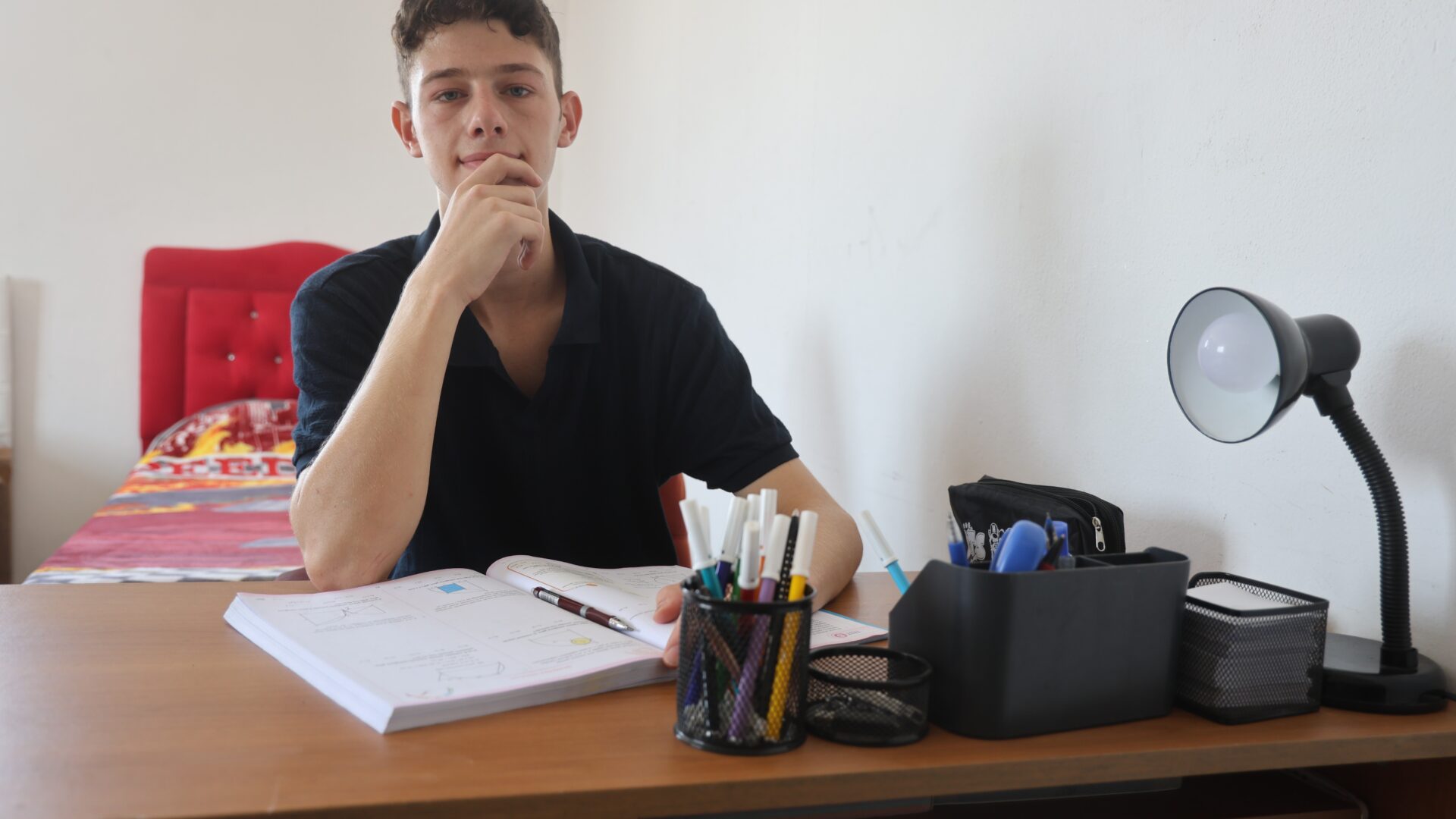 Suriyeli Münir,  tıp fakültesini kazandı