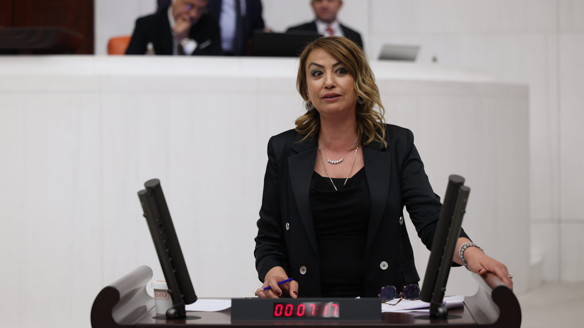 Hatay’daki  eksiklikler  TBMM Gündeminde