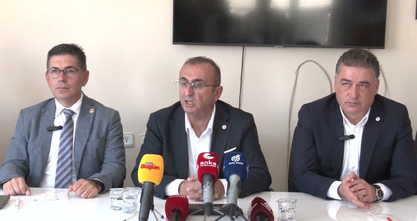 Ülke yönetilemez bir noktaya gelmiştir