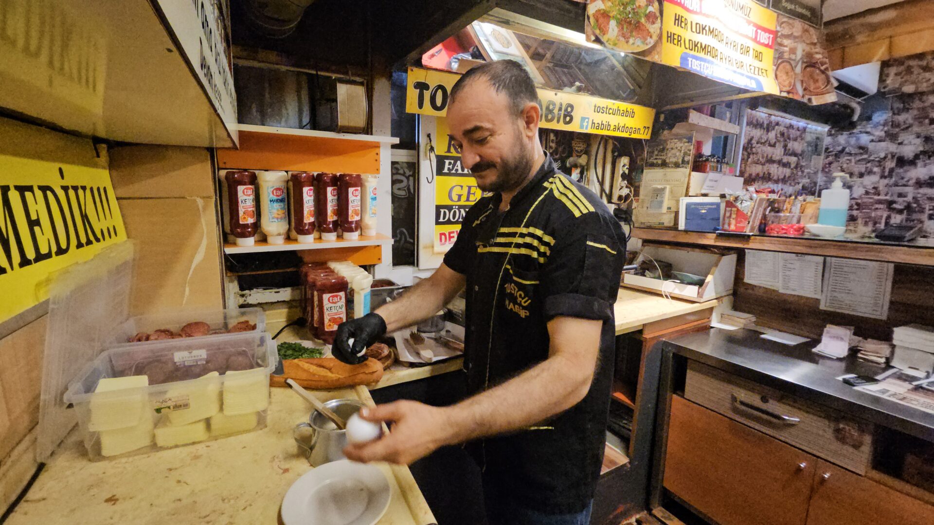 Tostçu Habip  sanayinin  simgesioldu