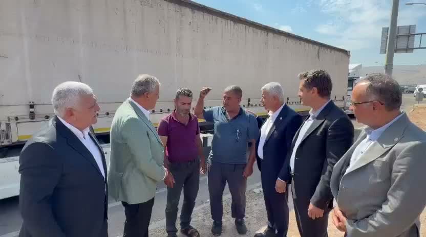 YENİ Parti heyeti Çilvegözü kapısında