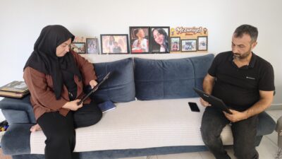 KIBRIS’TAN DÖNERKEN BATAN GEMİDE 2 EVLADI KAYBOLAN ACILI ANNE: “CENAZEYE SEVİNİR DURUMA GELDİK, EN AZINDAN EVLADIMIN BİR MEZARI OLDU”