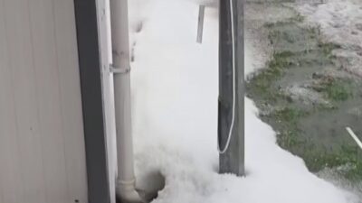 HATAY’DA DOLU YAĞIŞI ÇEVREYİ BEYAZA BÜRÜDÜ