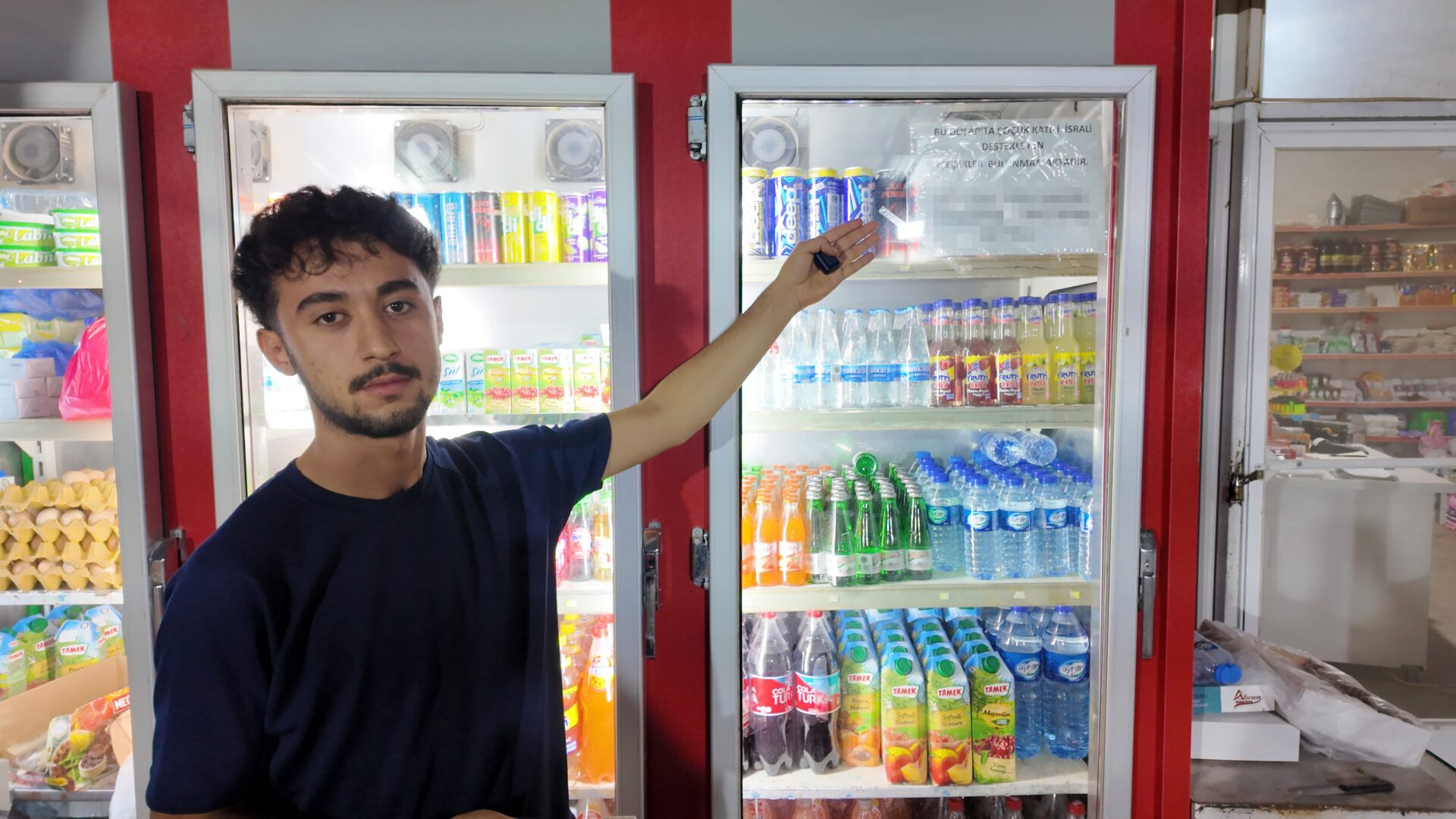 3 yıldır İsrail menşeli ürünleri satmıyor