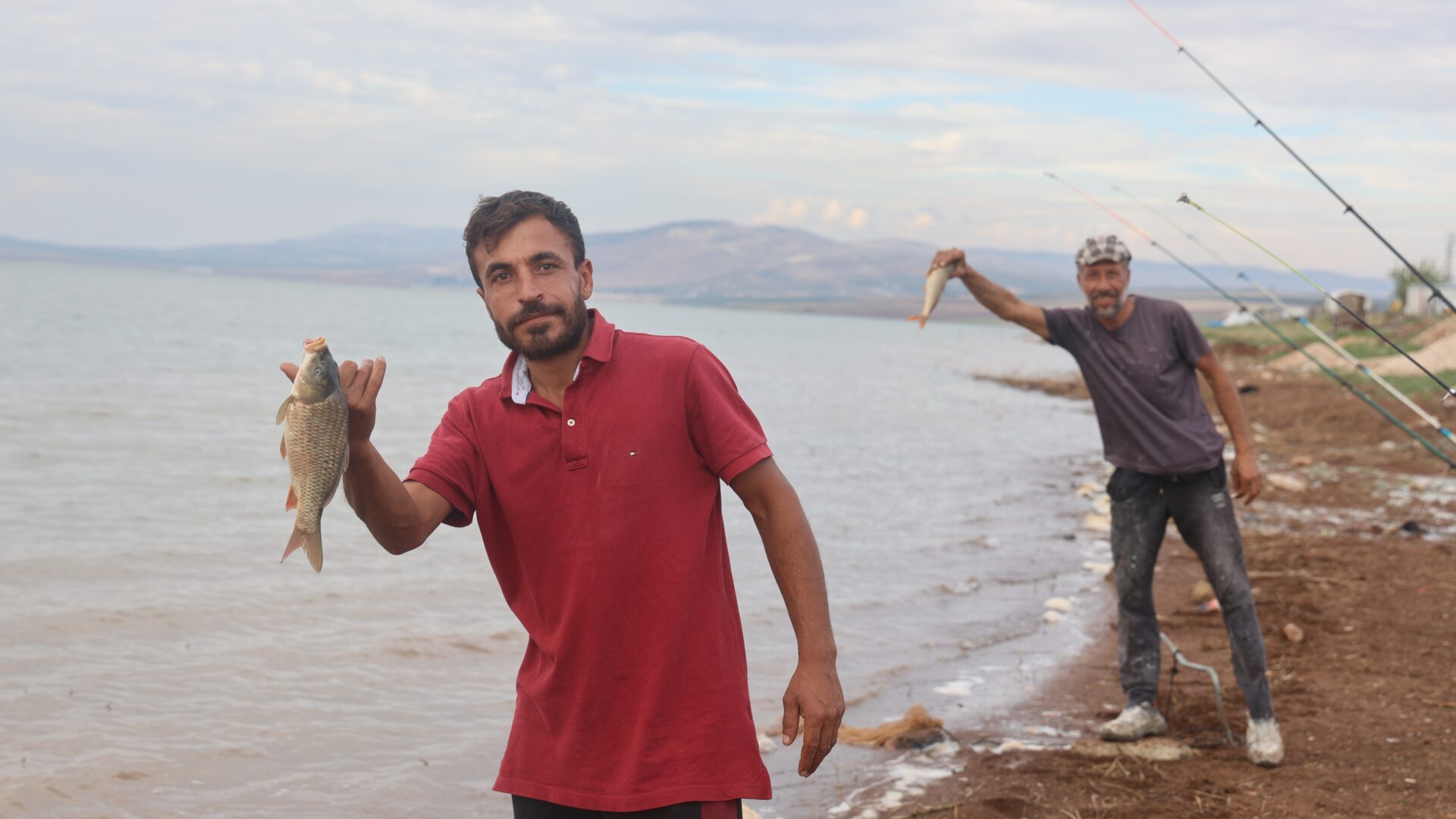 Su ile dolan mera  balıkçıların uğrak yeri oldu